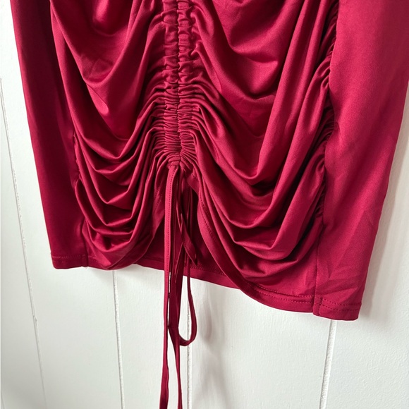 Red Bodycon Dress with Ruched Design Mesh Sleeves Size XXL - Picture 3 of 5